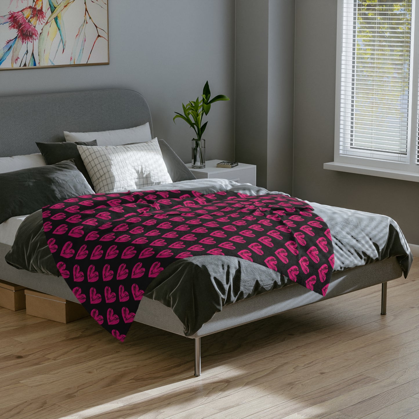 Cozy Velveteen Microfiber Blanket with Pink Heart Design - Perfect for Valentine's Day & Gift Giving